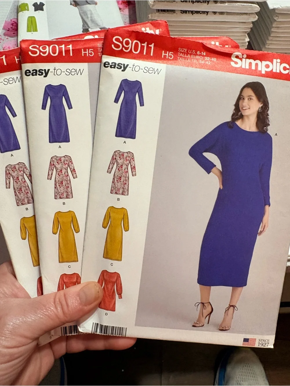 BN UNCUT SIMPLICITY 9011 H5 DRESS SEWING PATTERNS